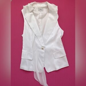 Chic White Satin Sleeveless Blazer Vest